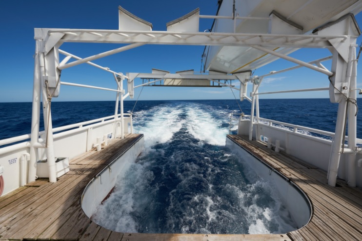 dive deck