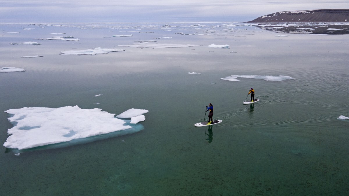 Paddle-board-Northwest-Passage
