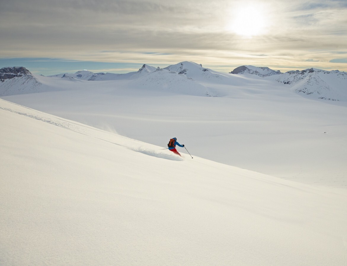 heliski-golden-light