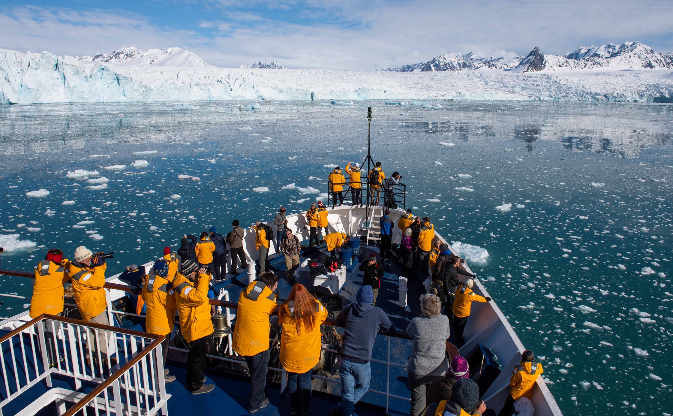 QuarkExpeditions_ThreeArcticIslands-Northbound_Credit-Cindy Hopkins Miller